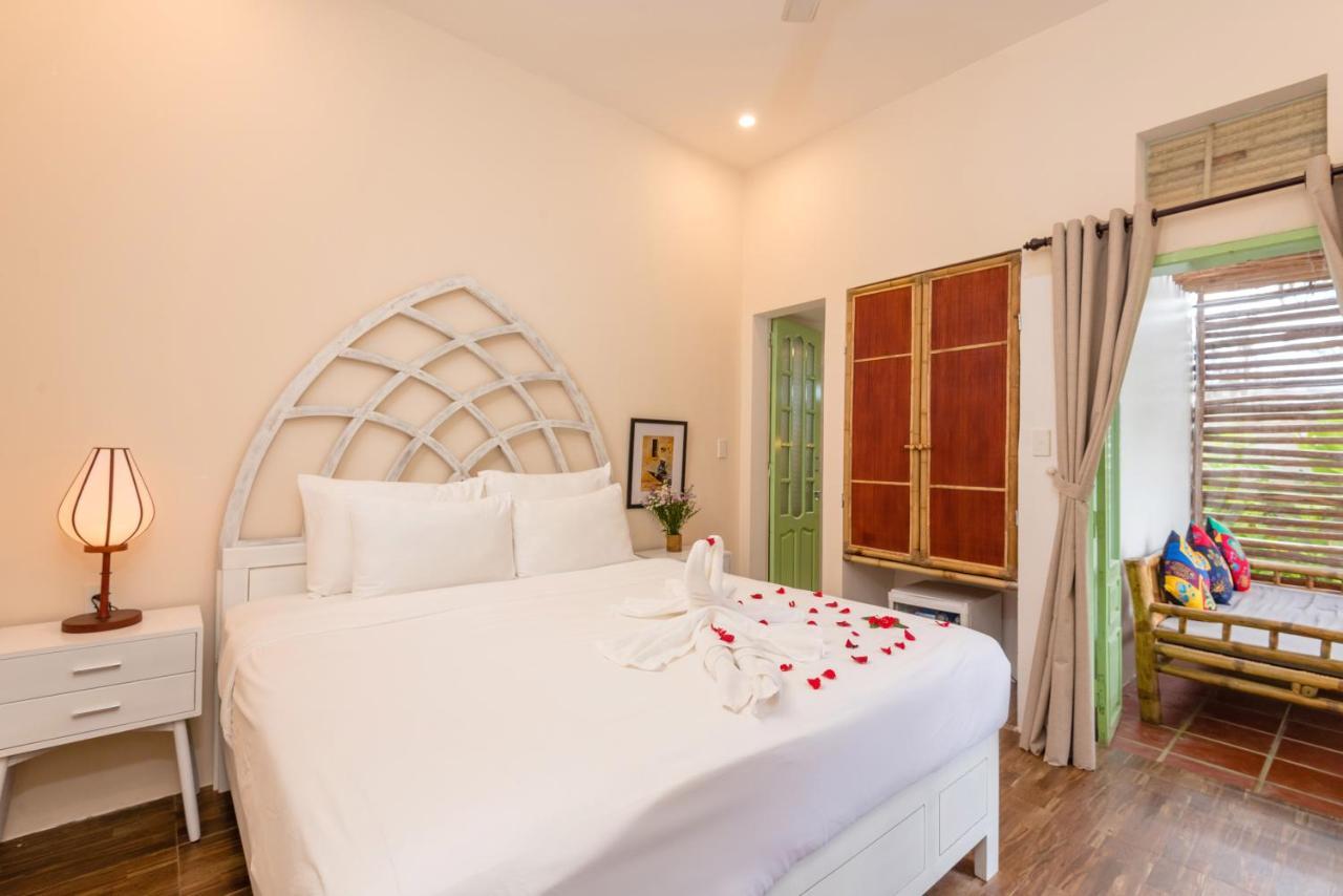 Wanderlust - Beach Side Hoi An An Bàn 外观 照片